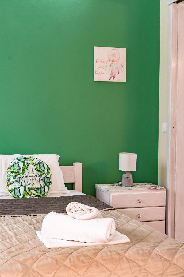 Ritsinia Apartments เอยิโอ ภายนอก รูปภาพ